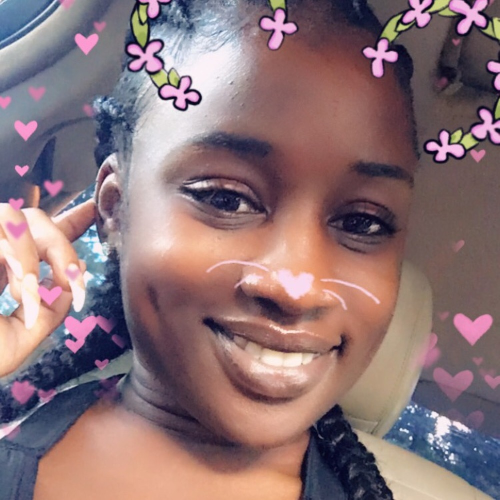 Meet your Posher, Chandelier